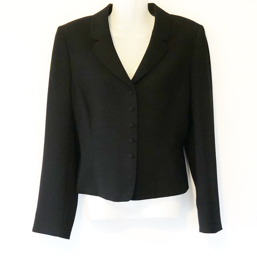 Tahari Size 10 Front Button Black Jacket Blazer